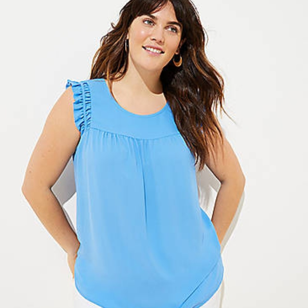 LOFT blue flutter sleeve tank size XXL // Q12